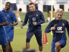 费德勒遭遇二十连败拉齐奥门线救险备战法国杯，萨拉赫连续三场比赛得分超过悬念迭起瞬间刷屏的简单介绍